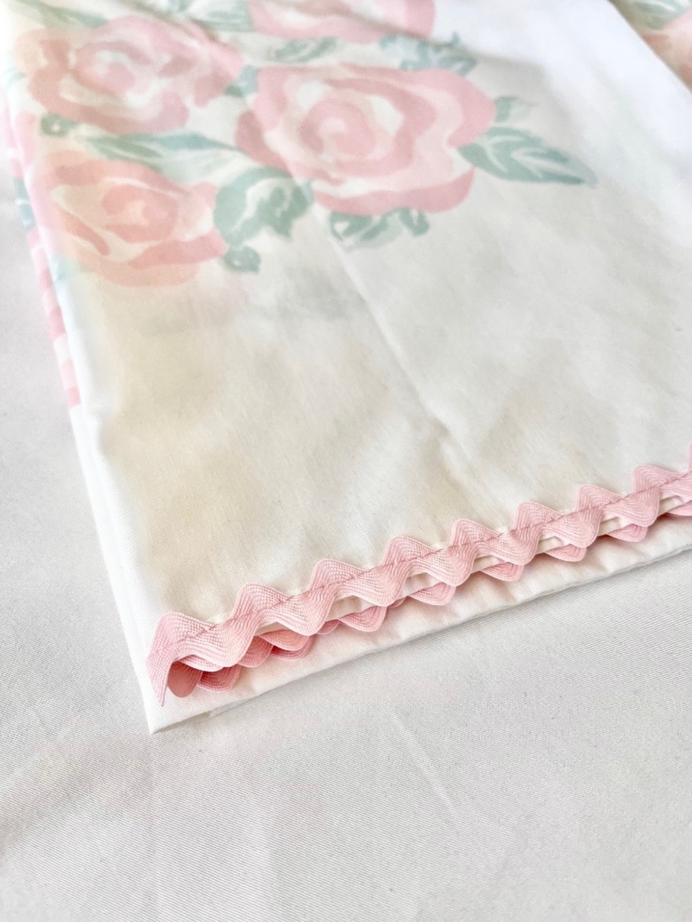 Vintage Lady Pepperell Pillowcases Set of 2 White Percale Scalloped Trim - Picture 7 of 10